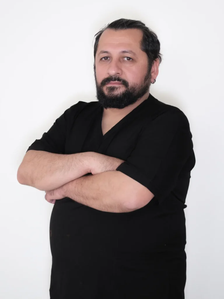 Diş Protezi Teknikeri Ümit Çetin Diş Protezi Teknikeri Ümit Çetin