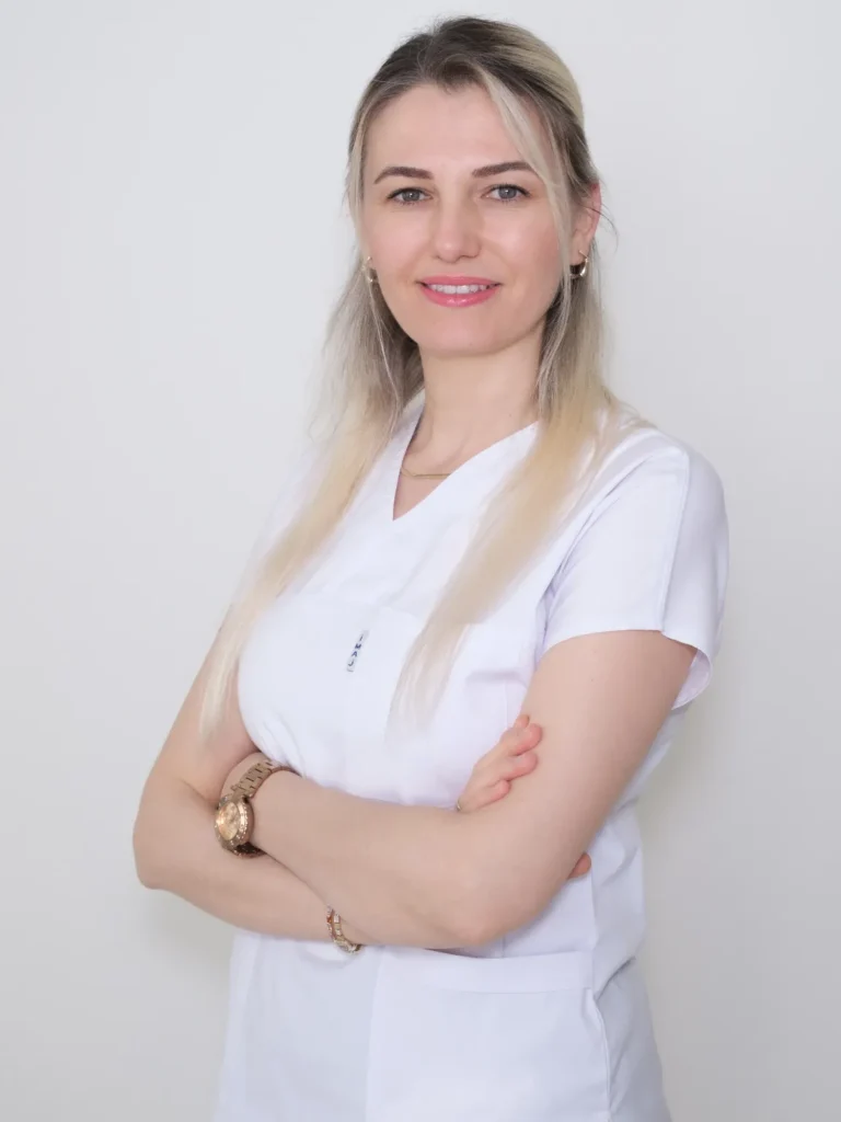 Hekim Asistanı Bahriye Bozdeveli Hekim Asistanı Bahriye Bozdeveli