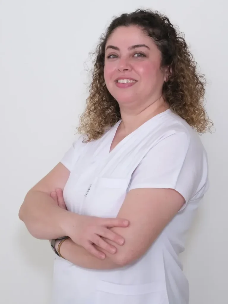 Hekim Asistanı Hatice Erbil Hekim Asistanı Hatice Erbil